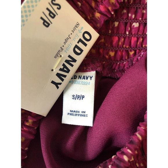 Old‎ Navy Tiered Mini Skirt Burgundy Geometric Pattern Elastic Yoke Waist Small - Picture 9 of 9